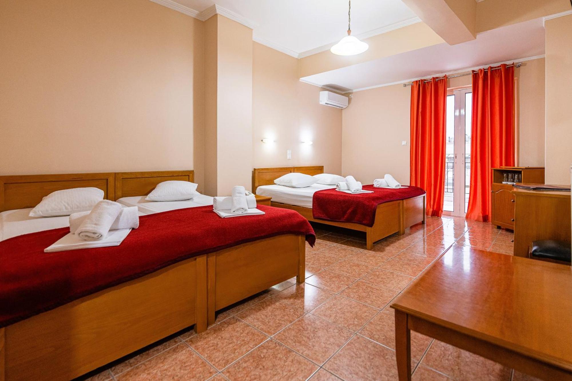 Hotel Faros Ii 2*